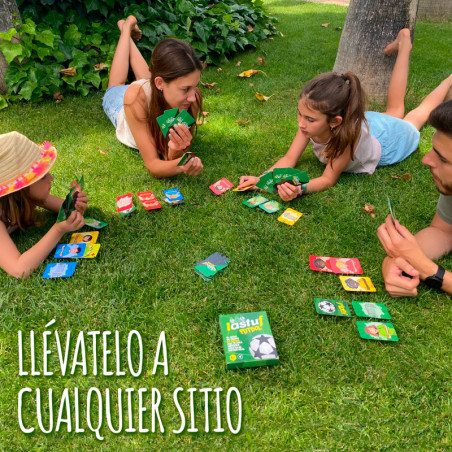JUEGO DE CARTAS LASTUF FUTBOL